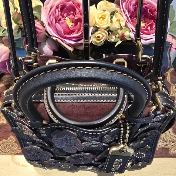 Limited Rogue 25 Tea Rose Coach Black Satchel - Floral Appliques & Brass Accents - Picture 7 of 16